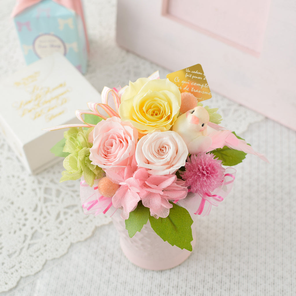 Rose Palette with Bird