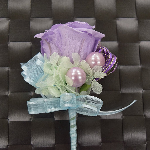 Boutonnieres (B17) - Lavender & Light Green