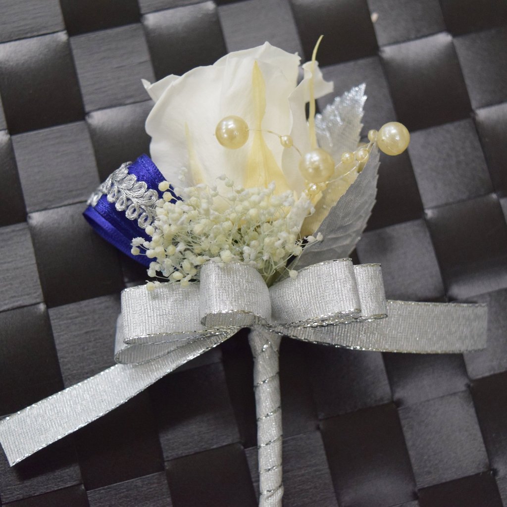 Boutonnieres (B20) - Pearl White & Silver