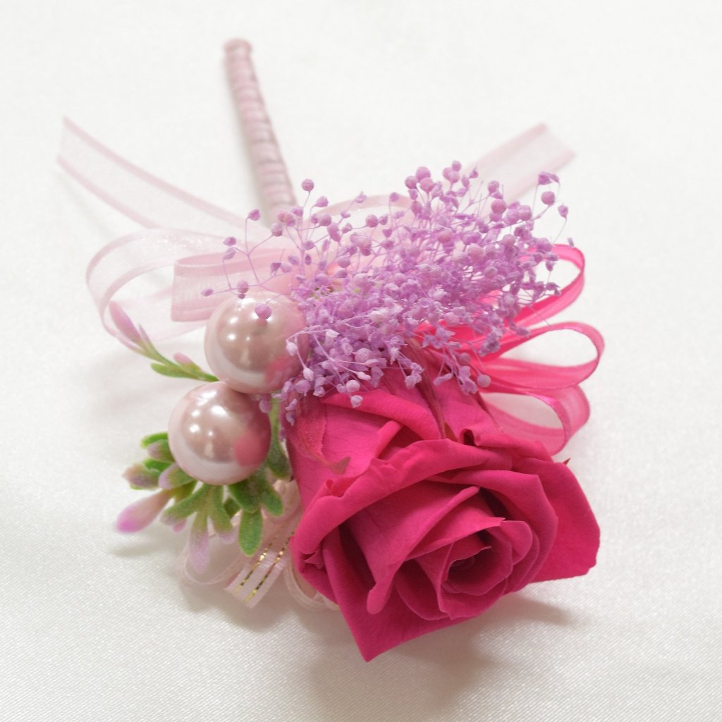 Boutonnieres (B22) - Hot Pink & Soft Lilac