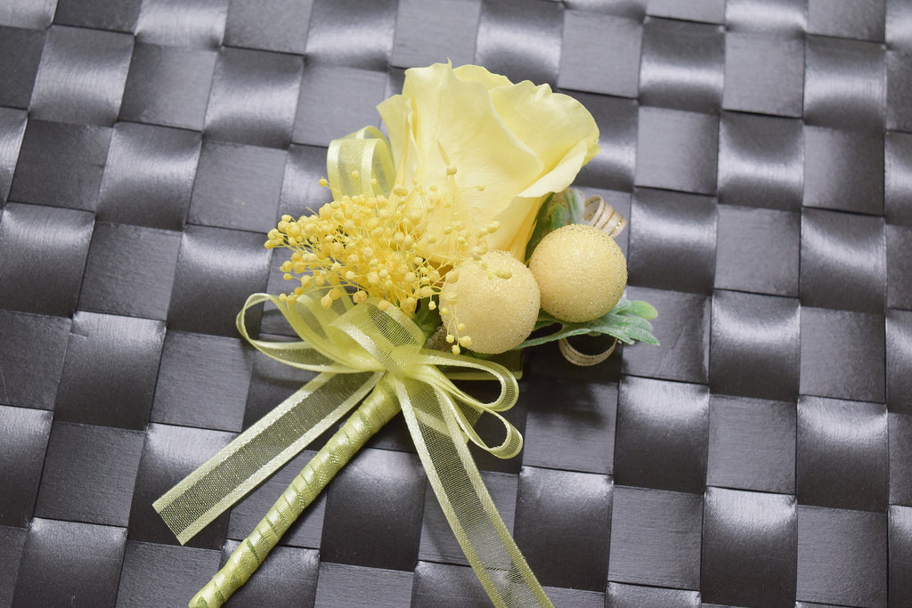 Boutonniere & Wrist Corsage Set (BWC24) - Soft Yellow
