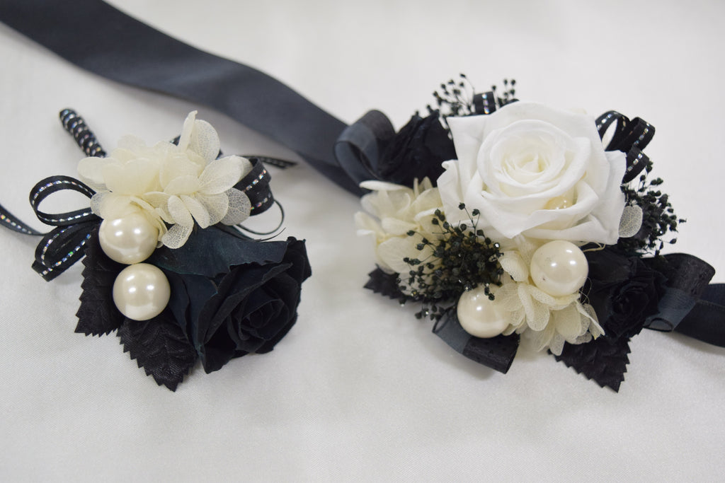 Boutonnieres (B18) - Black & Pearl White