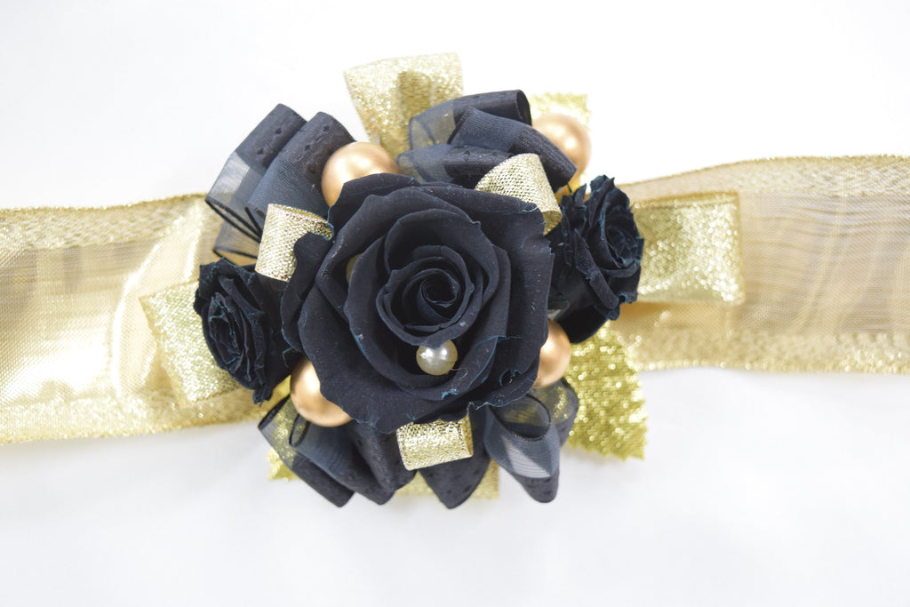 Boutonniere & Wrist Corsage Set (BWC31) - Black & Gold